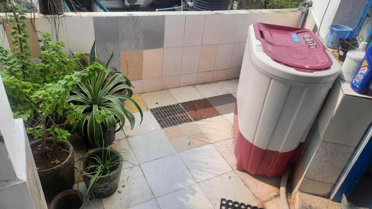 Hostel Gandhi Τσενάι Εξωτερικό φωτογραφία
