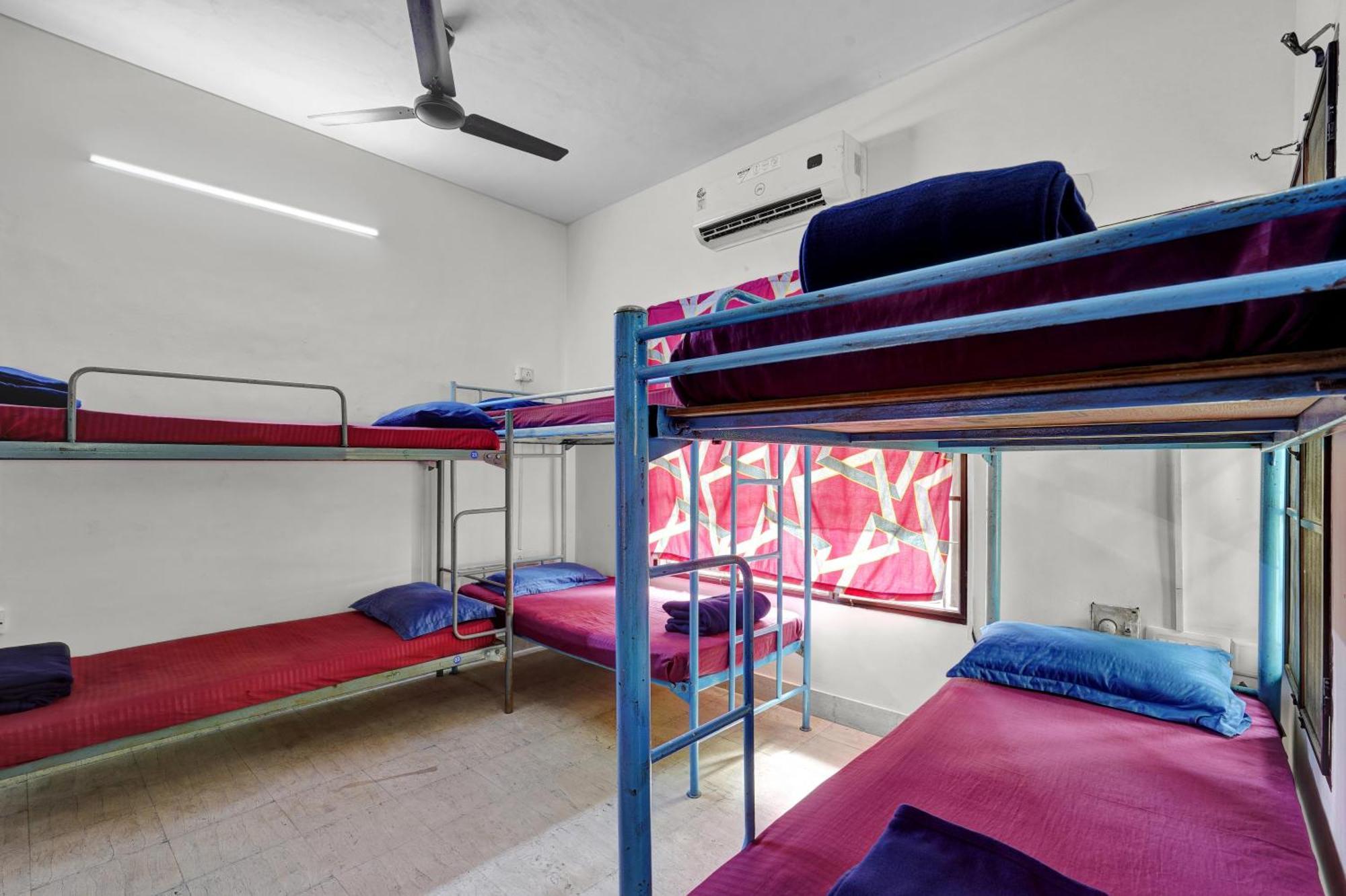Hostel Gandhi Τσενάι Εξωτερικό φωτογραφία